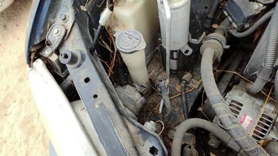 98-03 Toyota Sienna Windshield Washer Fluid Reservoir With Pump Oem Wiper Tank