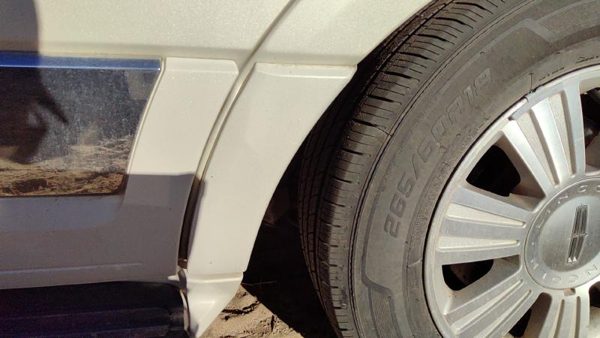 07-17 Navigator Driver Left Rear Moulding On Quarter Panel Pv White Chocolate — photo 1