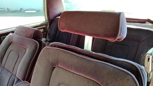 82-91 Buick Century Pair Of Headrests Oem Left Right Set Seat Red — photo 3