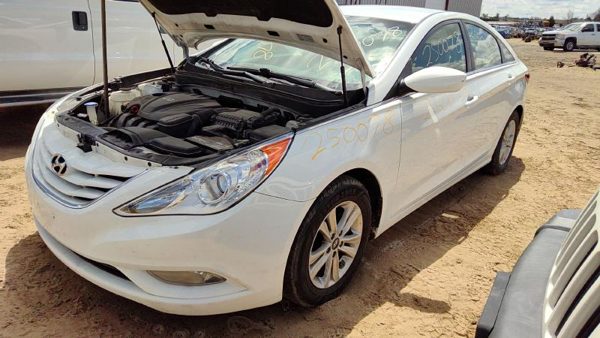 2013 Hyundai Sonata — vehicle photo 4