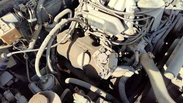 1989-1994 Nissan Pathfinder Passenger Right Valve Cover Oem 3.0L — photo 3