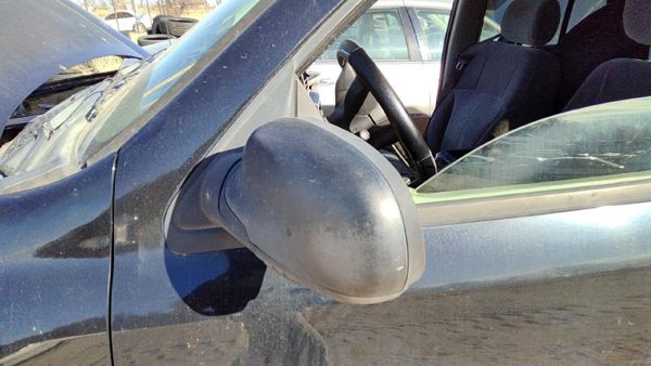 2002-2009 Chevy Trail Blazer Driver Left Power Side Mirror Door Mounted Black — photo 3