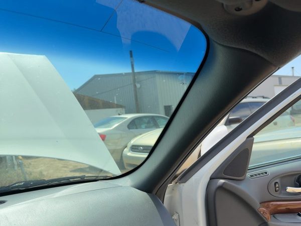 05 Lesabre Passenger Right A Pillar Trim Windshield Post Panel Oem Gray 93C — photo 2