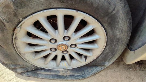 2000 4 Chrysler Town & Country 16 Aluminum Wheel OEM Factory Rim #4 RL21WD2AA — photo 3