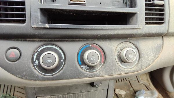 02-06 Toyota Camry Temperature Control Module In Dash Heater Ac Head Unit System — photo 3
