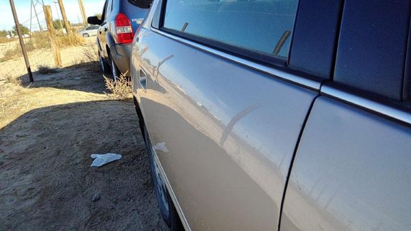 1998 Toyota Camry Rear Door RH Gold 6700333050 — photo 3