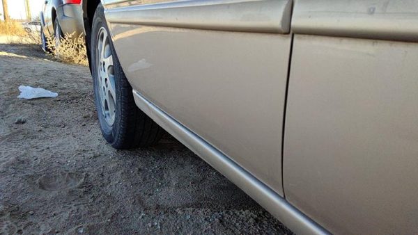 1998 Toyota Camry Rear Door RH Gold 6700333050 — photo 6