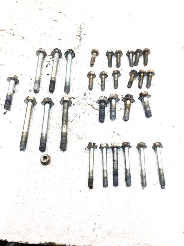2007-2021 Toyota Tundra Set Of Bolts For Timing Cover Oem Factory Hardware 5.7L — photo 2