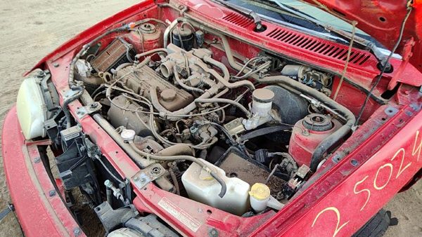 1995 Ford Aspire — vehicle photo 3