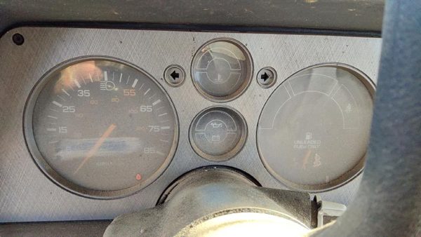 1985 Pontiac Sunbird Speedometer Cluster Instrument Gauges Panel Oem Dash — photo 2