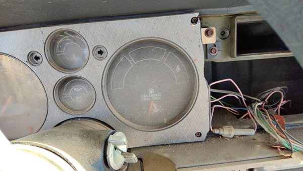 1985 Pontiac Sunbird Speedometer Cluster Instrument Gauges Panel Oem Dash — photo 4