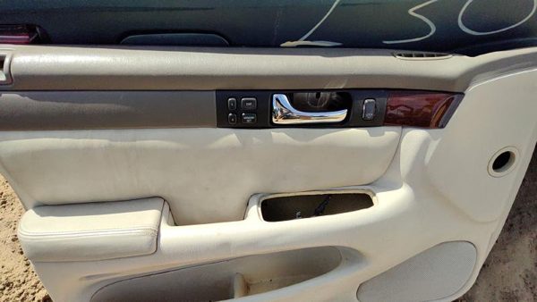 1998-2000 Cadillac Seville Driver Left Front Inside Door Trim Panel Only Tan 503 — photo 3
