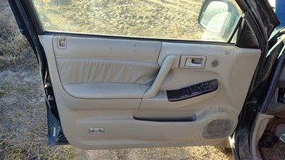 00 Honda Passport Driver Left Front Door Trim Panel With Master Switch Bge Beige