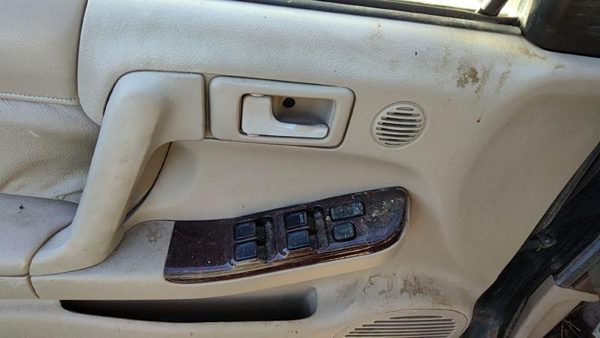 00 Honda Passport Driver Left Front Door Trim Panel With Master Switch Bge Beige — photo 3
