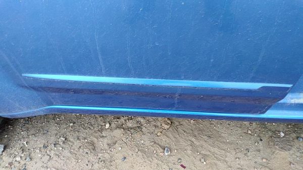 08-14 Avenger Passenger Right Rear Moulding From Door Back Trim Strip Blue Pbd — photo 2