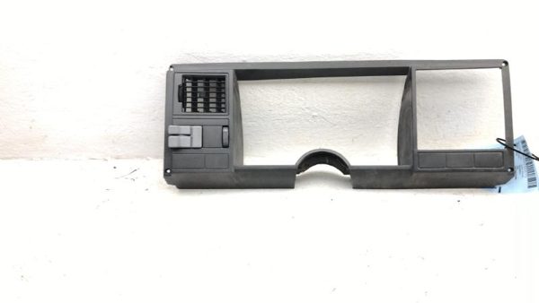 1988-1991 Silverado 1500 Trim Bezel Around Speedometer Oem Dash Surround Panel — photo 1