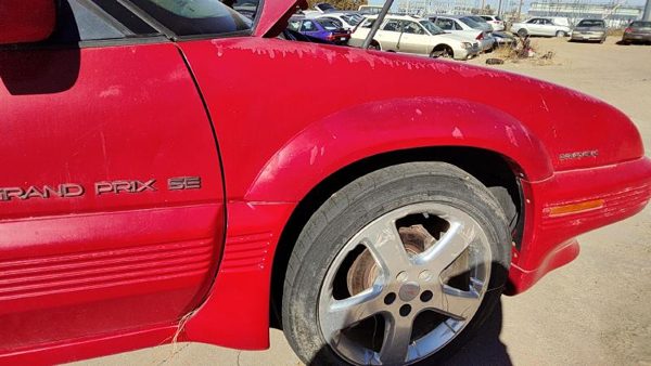 1991-1996 Grand Prix Passenger Right Front Fender Oem Red 2 Door 12510702 — photo 8