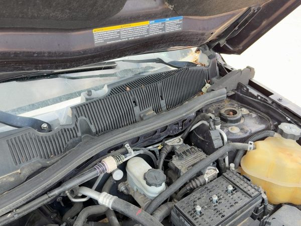 2006 Chevy Equinox Windshield Wiper Cowl Vent Trim Panel Oem Cover — photo 5