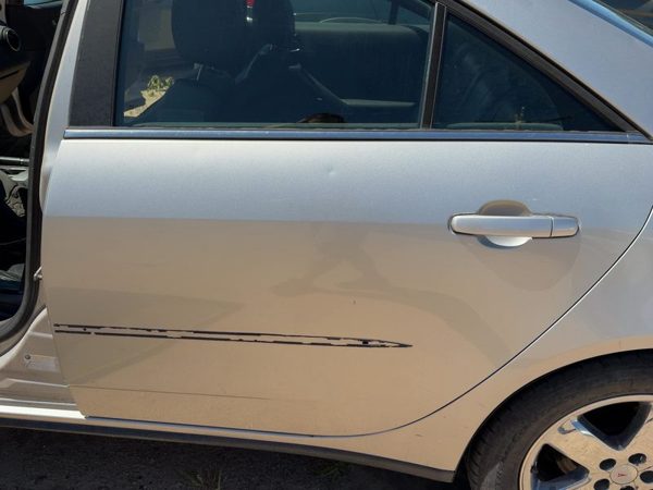 2005 Pontiac G6 Rear Door LH Silver 67U — photo 3