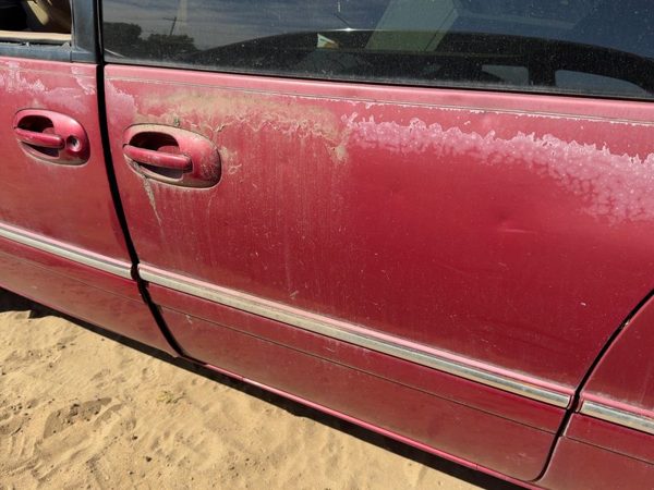 1996 Chrysler Town and Country Rear Door LH Candy Apple Red PH2 — photo 3