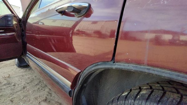 1998 Buick LeSabre Rear Door LH 51B Bordeaux Red 25652564 — photo 7
