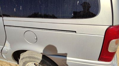 2000-2005 Chevy Venture Driver Left Rear Moulding Roller Cover Oem Silver 17U
