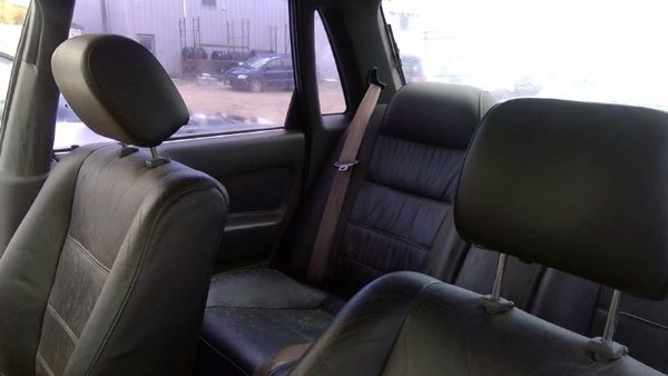 1991 Mitsubishi Galant Headrest LH — photo 2
