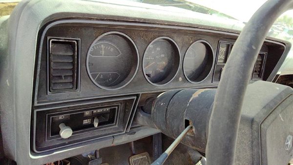 1984-1986 Dodge Ram W250 Trim Bezel Around Speedometer Oem Dash Surround Panel — photo 6