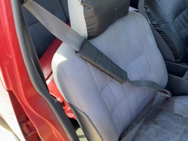 94 Nissan Pathfinder Passenger Right Front Seat Belt Retractor Oem Shoulder Gray — photo 2