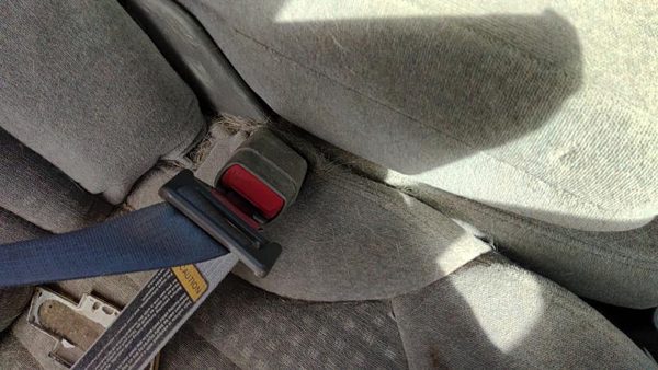 1998-2001 S10 Blazer Driver Left Front Seat Belt Buckle Receiver Oem Gray 92H — photo 3