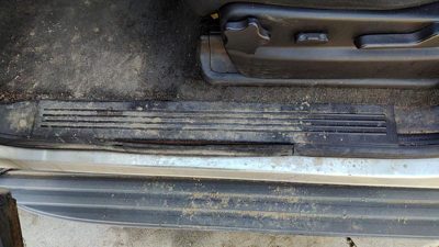 2007-2014 Chevy Tahoe Driver Left Lower Kick Trim Panel Oem Black