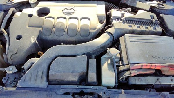 07-11 Altima Complete Air Intake Cleaner Filter Box Housing Wth Tube 2.5l Hybrid — photo 1