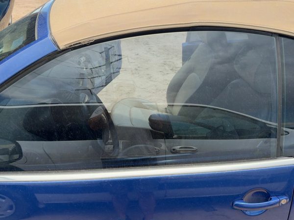 2004-2010 Driver Left Front Side Window Door Glass Oem 1Y0845201A — photo 2
