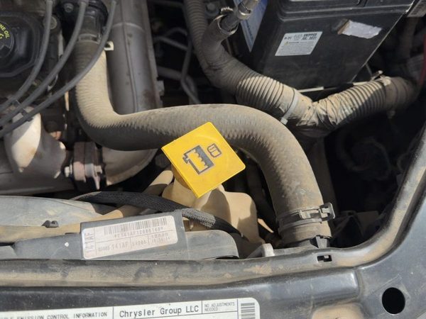 08-16 Town & Country Coolant Reservoir Radiator Overflow Tank Bottle Oem 3.8L — photo 3