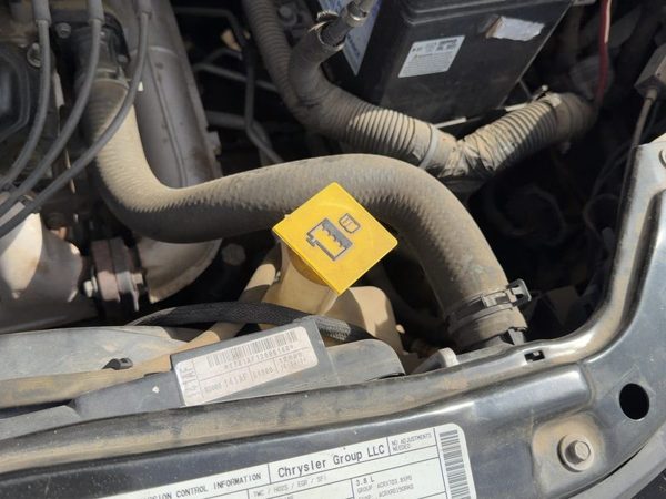 08-16 Town & Country Coolant Reservoir Radiator Overflow Tank Bottle Oem 3.8L — photo 4