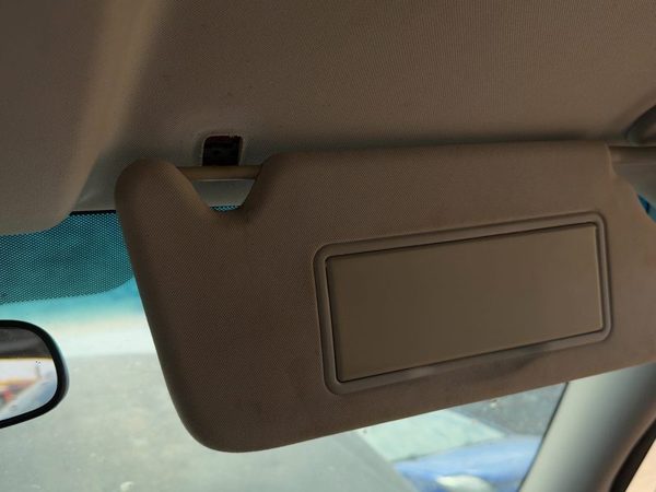 06-16 Chevy Impala Passenger Right Sun Visor Oem Without Illumination Ebony 19C — photo 6