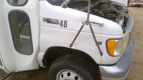 2002 Ford E-350 Super Duty Fender Van E450 RH White Yz — photo 2
