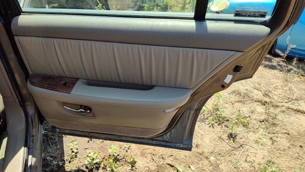 97-03 Buick Park Ave Passenger Right Rear Door Trim Panel With Switches Back Tan — photo 1