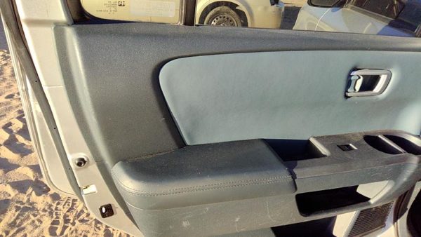 09-11 Pilot Driver Left Rear Door Trim Panel With Switches Back Gray/Blue Gr — photo 3