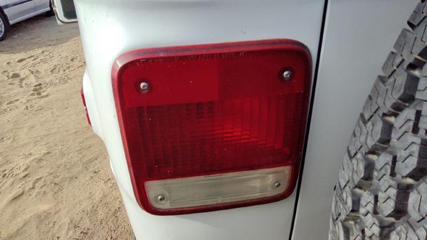 1985-1996 Gmc Van 3500 Driver Left Tail Light Brake Lamp Oem Rear 05977496 — photo 4