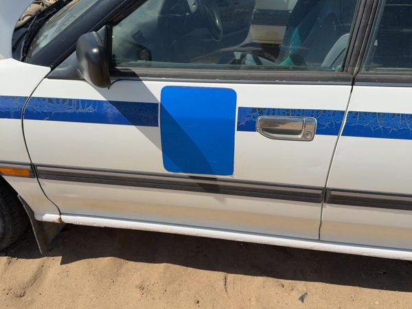 1994 Subaru Legacy Front Door LH White — photo 3