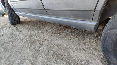 2000-2001 Jeep Grand Cherokee Driver Left Lower Rocker Panel Moulding Side Skirt