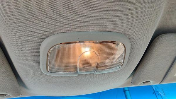 04 Grand Prix Center Overhead Console Oem Dome Light Map Lamp Cubby Pewter 69B — photo 2