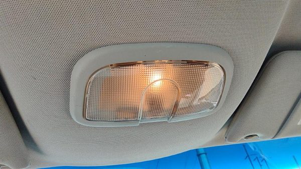 04 Grand Prix Center Overhead Console Oem Dome Light Map Lamp Cubby Pewter 69B — photo 1