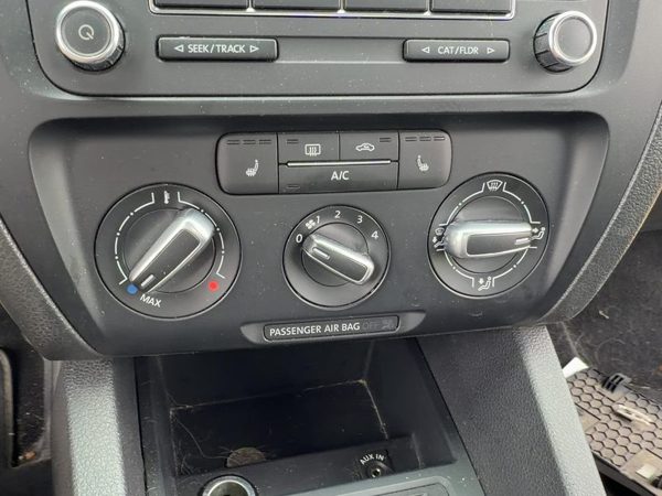2011-2014 Vw Jetta Temperature Control Module In Dash Heater Ac Head Unit Oem — photo 5