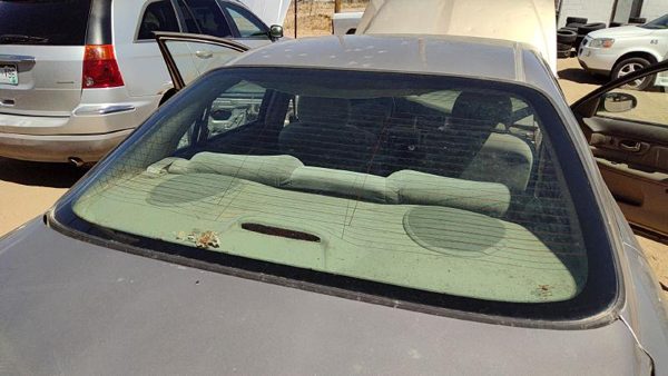 1997-2002 Buick Century Back Glass Rear Window Oem 10404901 — photo 2