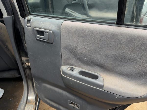 1998 Isuzu Rodeo Passenger Right Rear Door Trim Panel With Switches Back — photo 6