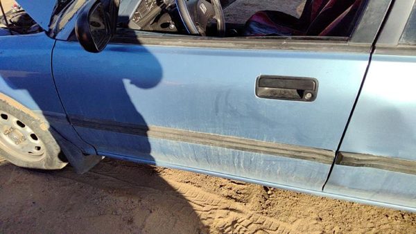 1989 Honda Civic Front Door LH Blue — photo 4