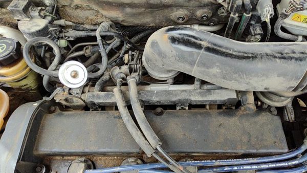 00-04 Focus Station Wagon Complete Fuel Rail With Injectors Set Loaded 2.0L Dohc — photo 1