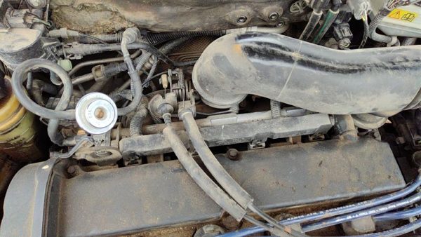 00-04 Focus Station Wagon Complete Fuel Rail With Injectors Set Loaded 2.0L Dohc — photo 4